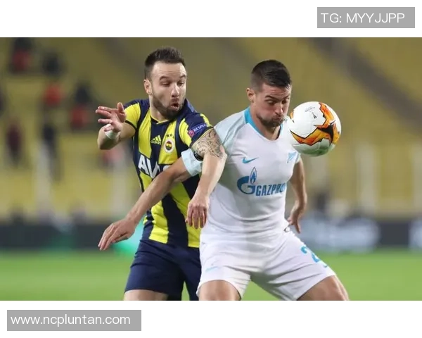 足球明星中谁的战斗力最强他们在场上的表现如何分析