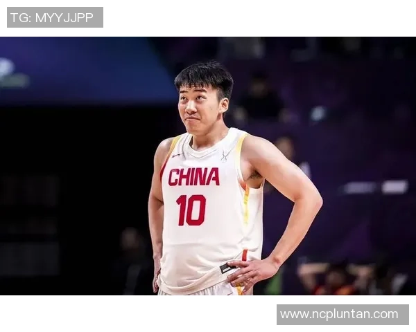 重庆篮球队荣登全国篮球比赛经验排行榜第十位展现实力与潜力 重庆篮球队荣登全国篮球比赛经验排行榜第十位展现实力与潜力