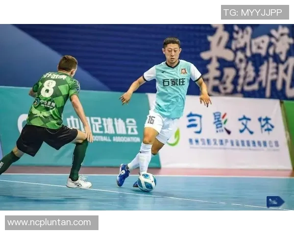 武汉羽毛球队在全国锦标赛中以92分稳居积分榜首位 武汉羽毛球队在全国锦标赛中以92分稳居积分榜首位