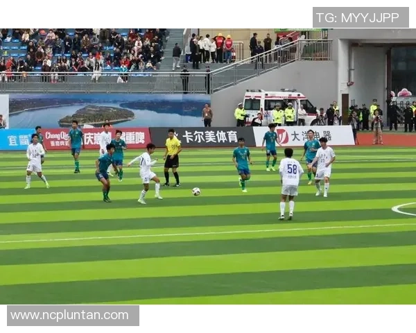 绰号恐龙的足球明星如何在绿茵场上展现无与伦比的实力与魅力 绰号恐龙的足球明星如何在绿茵场上展现无与伦比的实力与魅力