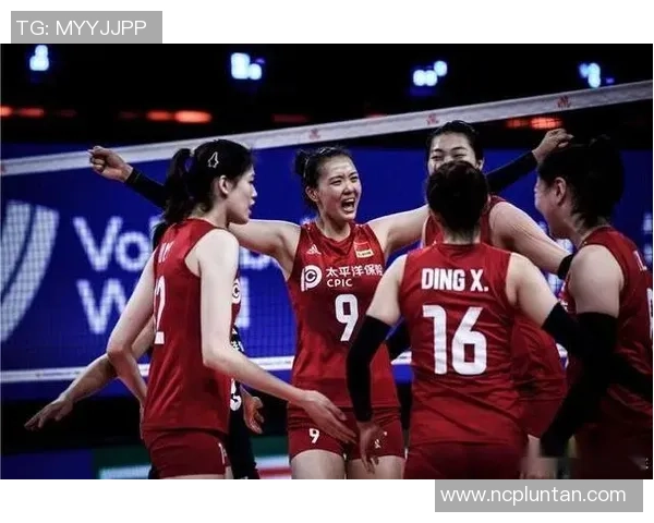 重庆排球队强势领跑最新排球状态TOP10榜单引发关注 重庆排球队强势领跑最新排球状态TOP10榜单引发关注