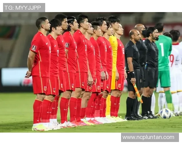 重庆足球队区域防守战术深度解析与实战应用探讨 重庆足球队区域防守战术深度解析与实战应用探讨