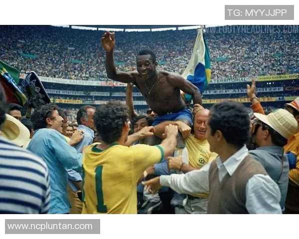 曾经巴西队足球明星的辉煌岁月与传奇故事回顾